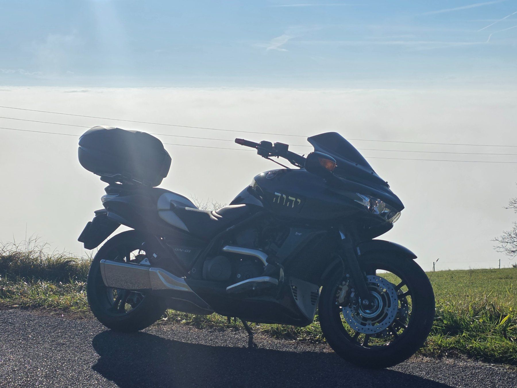 Exklusive Honda DN-01 - Slika 5